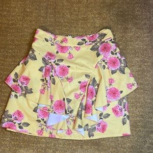 Shein skirt size Large color yellow